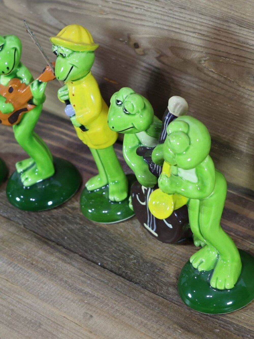 Vintage Rare Seven Corporation Frog 5 Piece Set Pottery Ceramic Figurine No Box - Picture 4 of 9